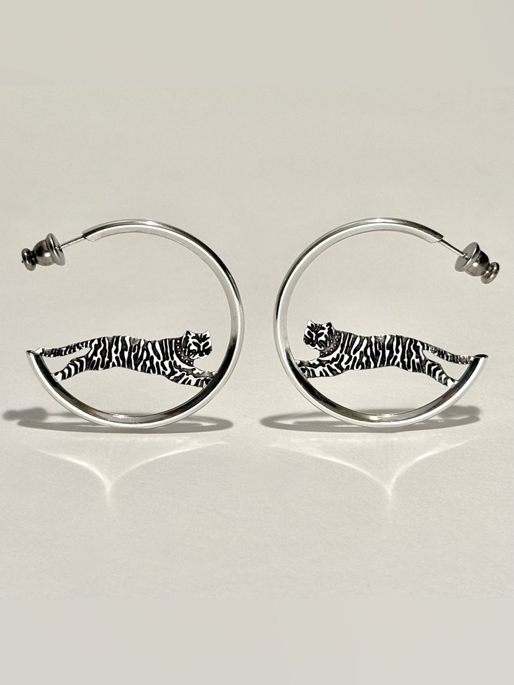 Vintage Sterling Silver Tiger Hoop Earrings Signed JC Southwest Sliding Big Cat